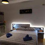 Appartement Dinamo Evoo *