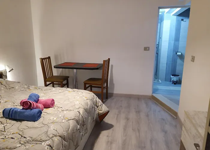 Dinamo Evoo ティラナ