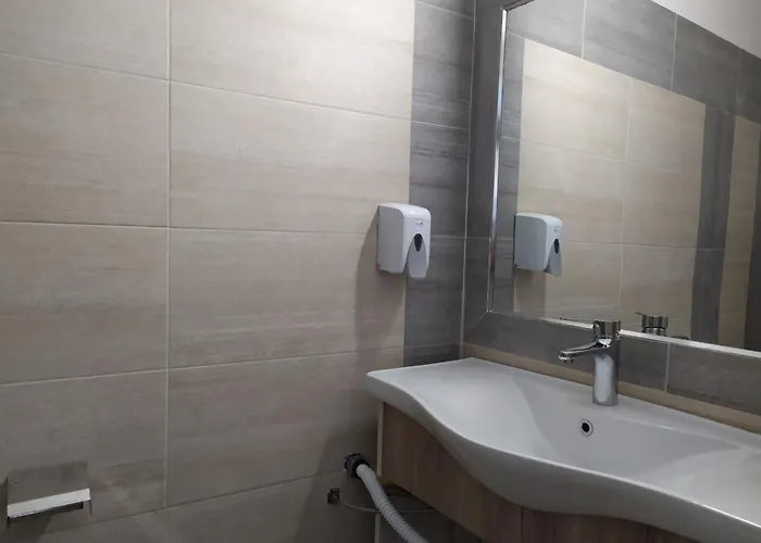 Dinamo Evoo * تيرانا