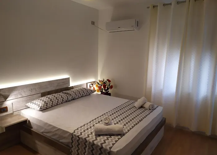 Dinamo Evoo Appartement *