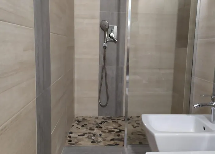 Dinamo Evoo * Tirana